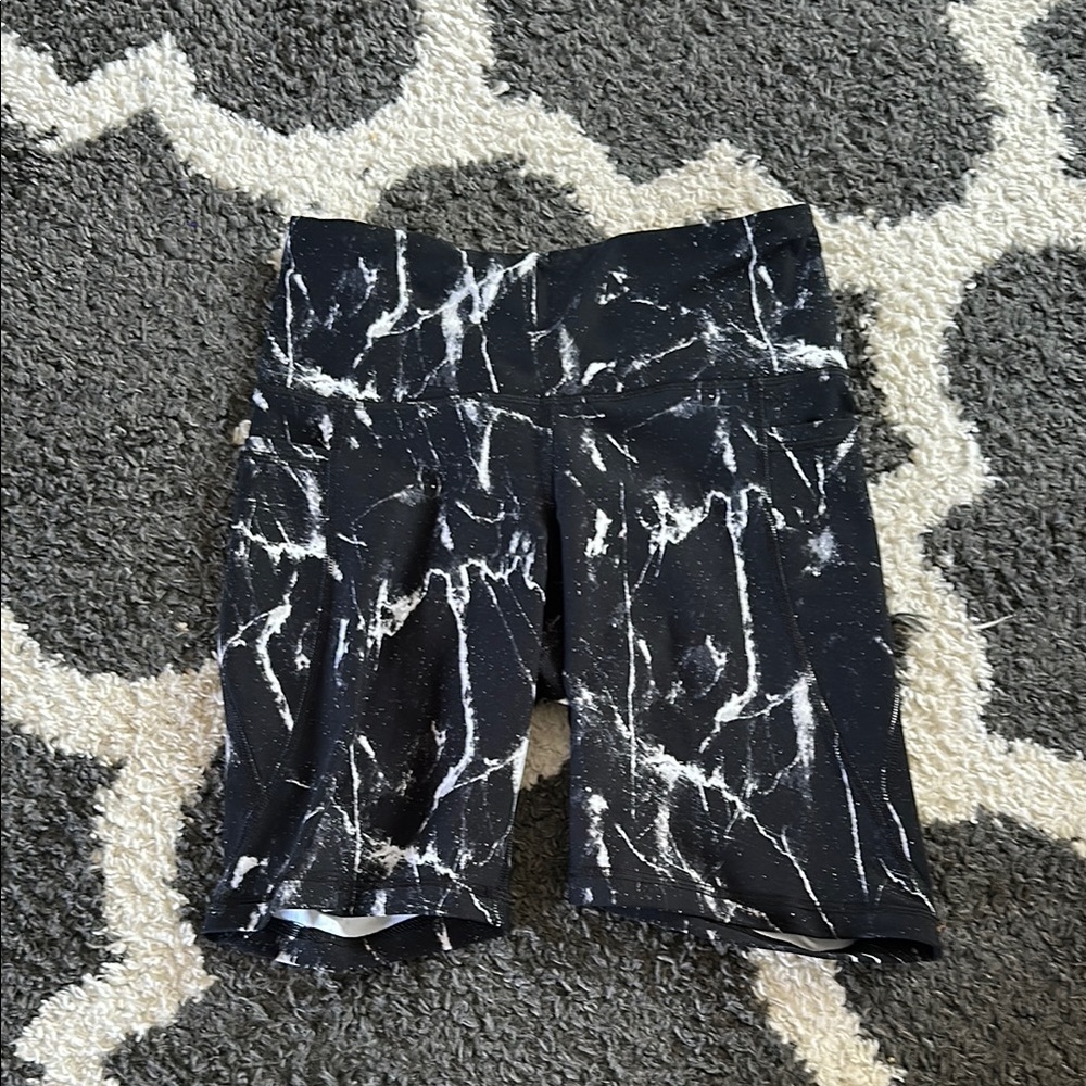 Old Navy Black and White High Waist Women Shorts